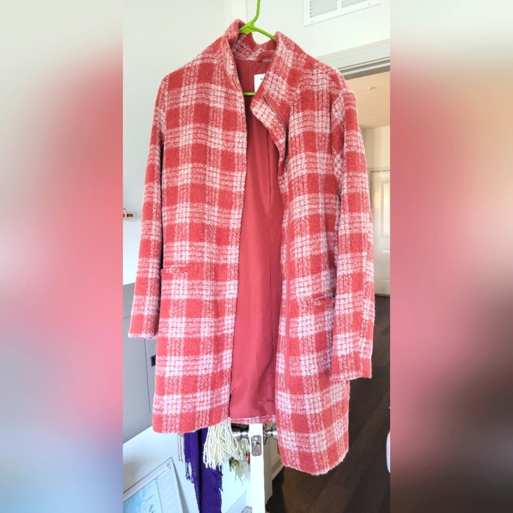 NWOT OLD NAVY WOMENS DARK ROSE PINK AND WHITE LONG PEACOAT WITH ZIPPER